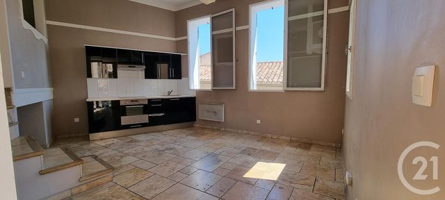 Appartement T2 à louer - 2 pièces - 34.75 m2 - CARCES - 83 - PROVENCE-ALPES-COTE-D-AZUR - Century 21 Agence Millénium